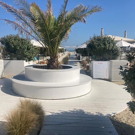 Appartement Met Zicht Op Zee Knokke-Heist Exteriör bild