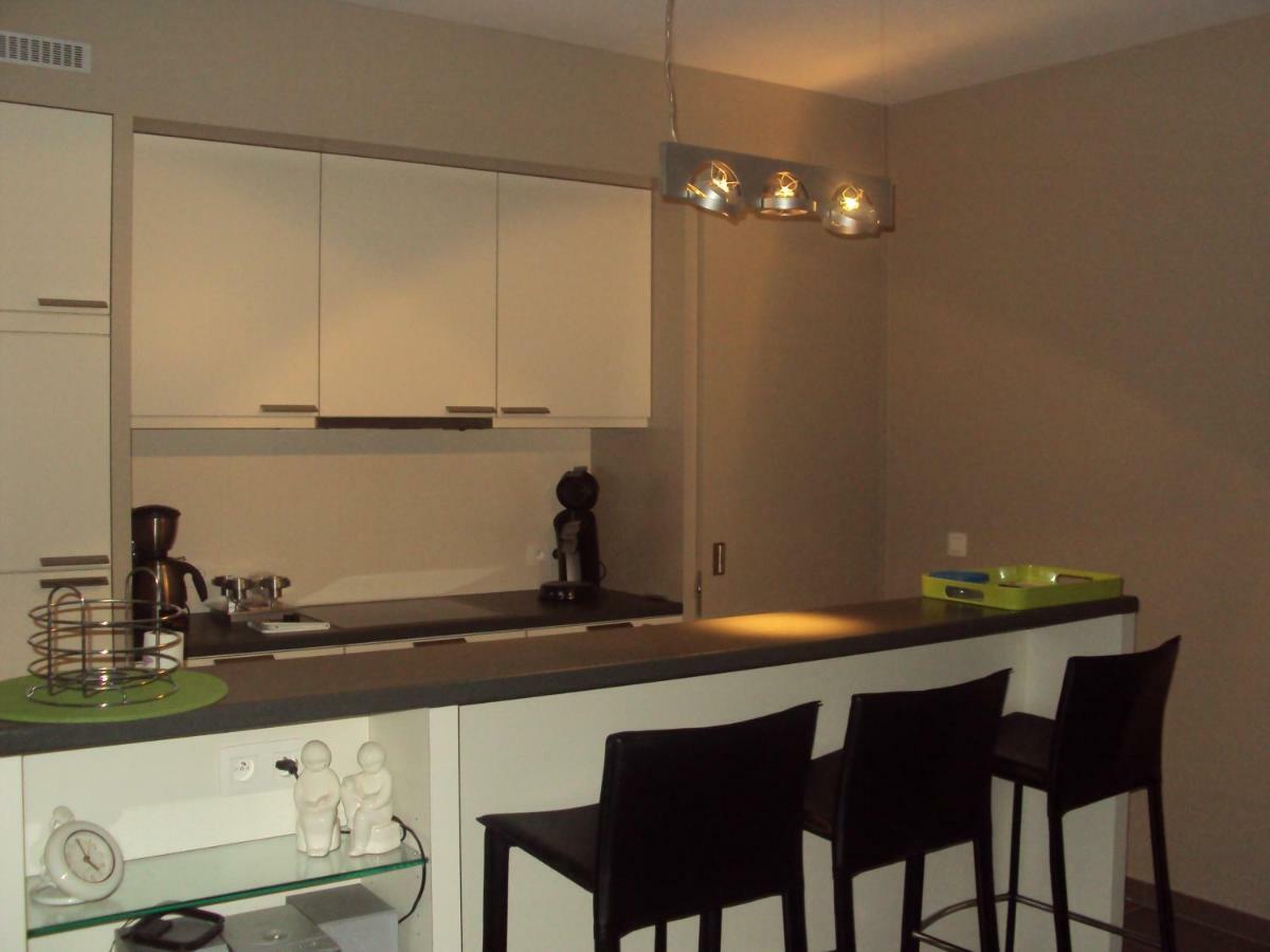 Appartement Met Zicht Op Zee Knokke-Heist Exteriör bild